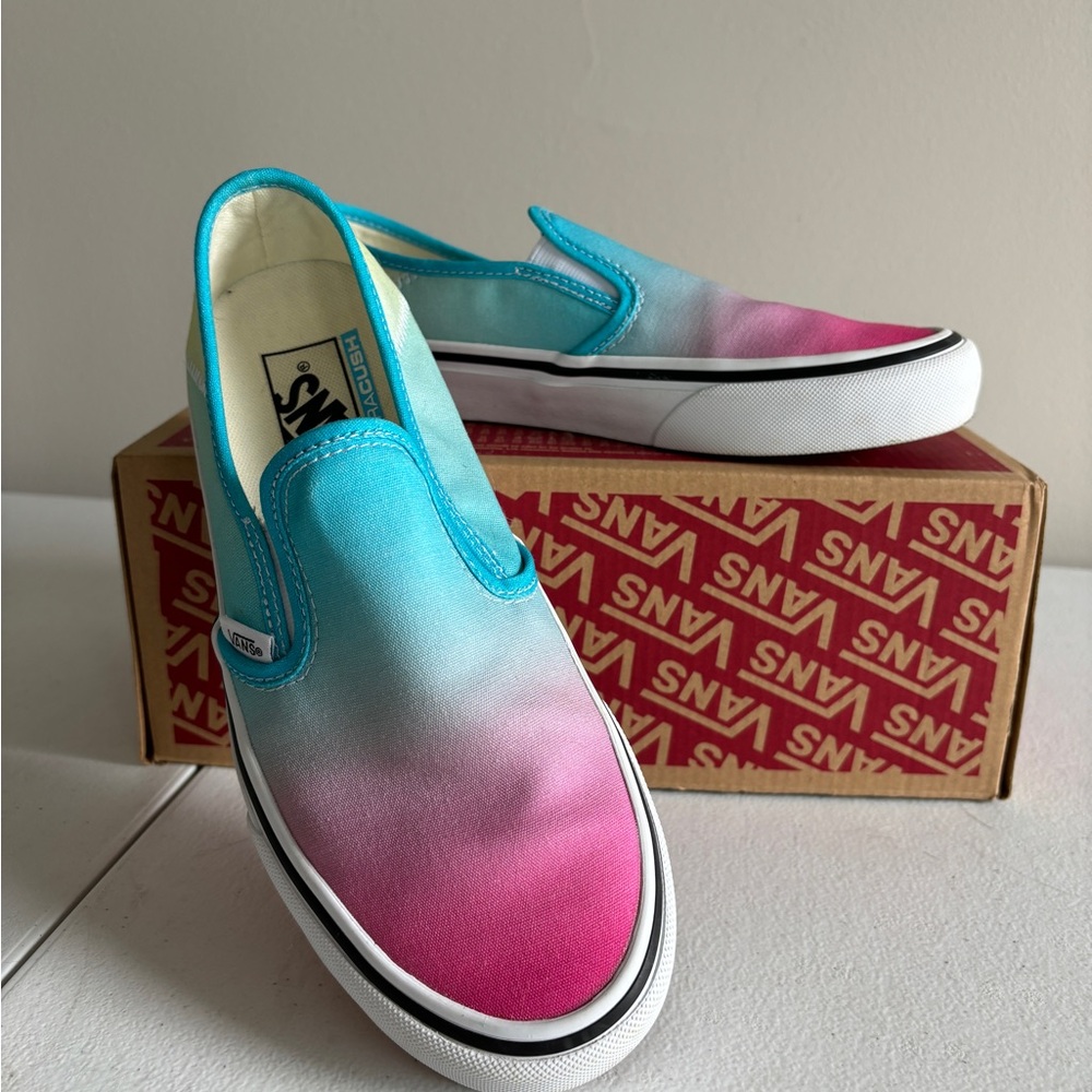Vans Gradient Slip-On Sneakers